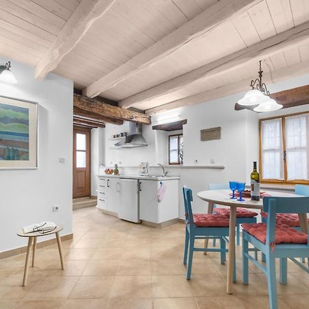 Picturesque Apartment San Rocco 1 Pićan Extérieur photo